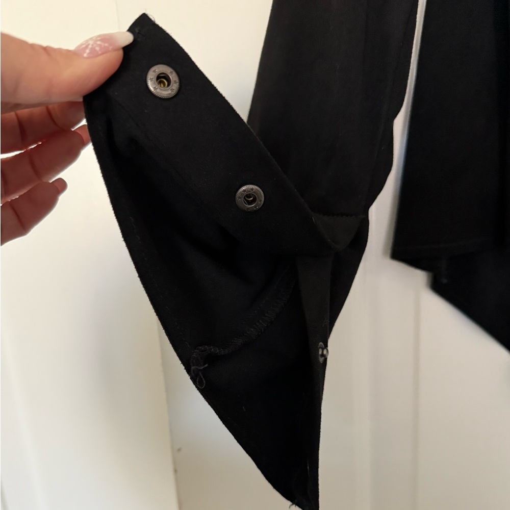 Kut from the Kloth Black Open-Front Blazer - Picture 4 of 10